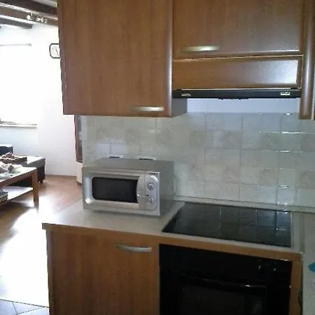 Apartma Jure *